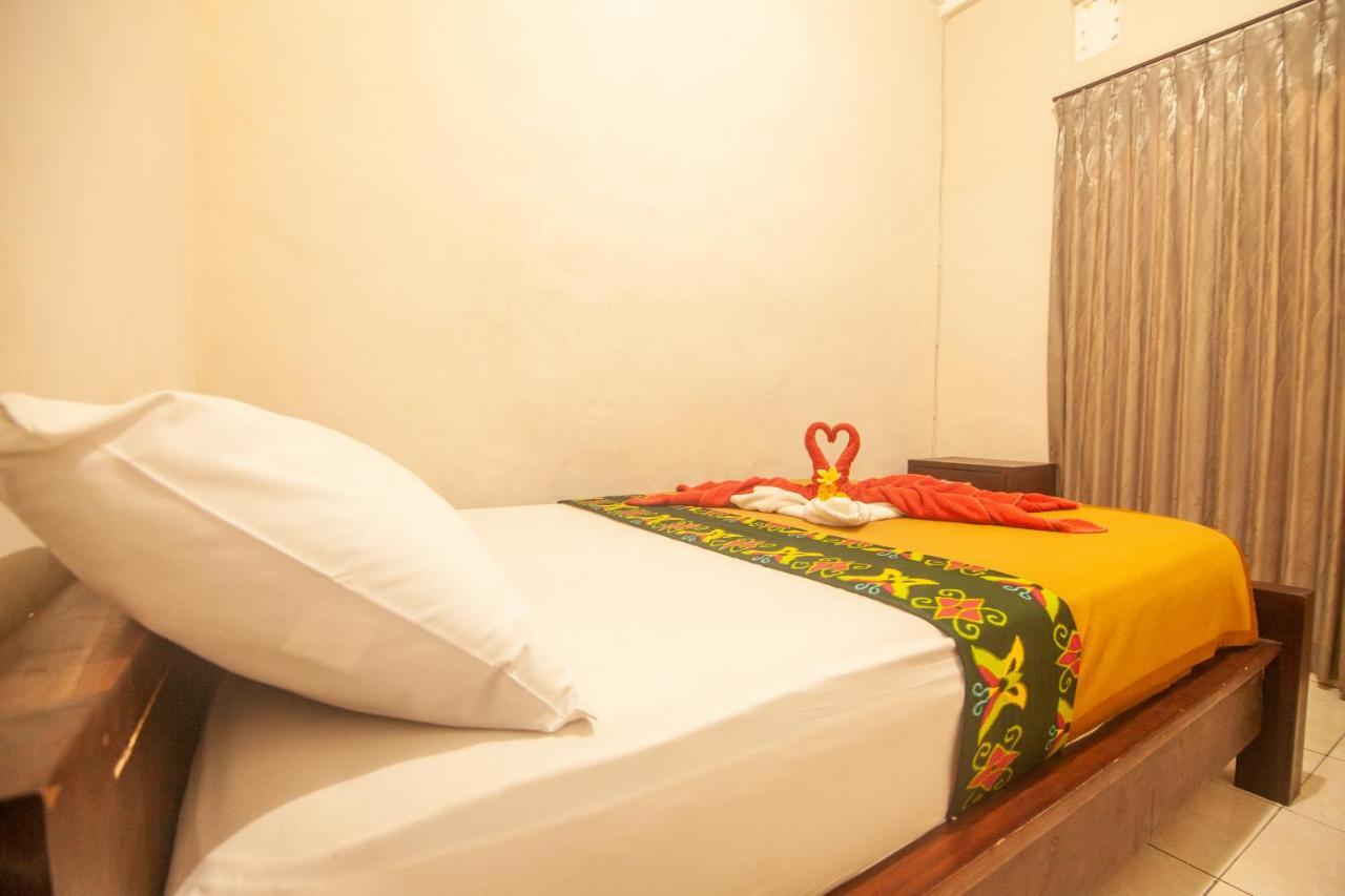 Putra Dadi Guest House Canggu  Exterior photo